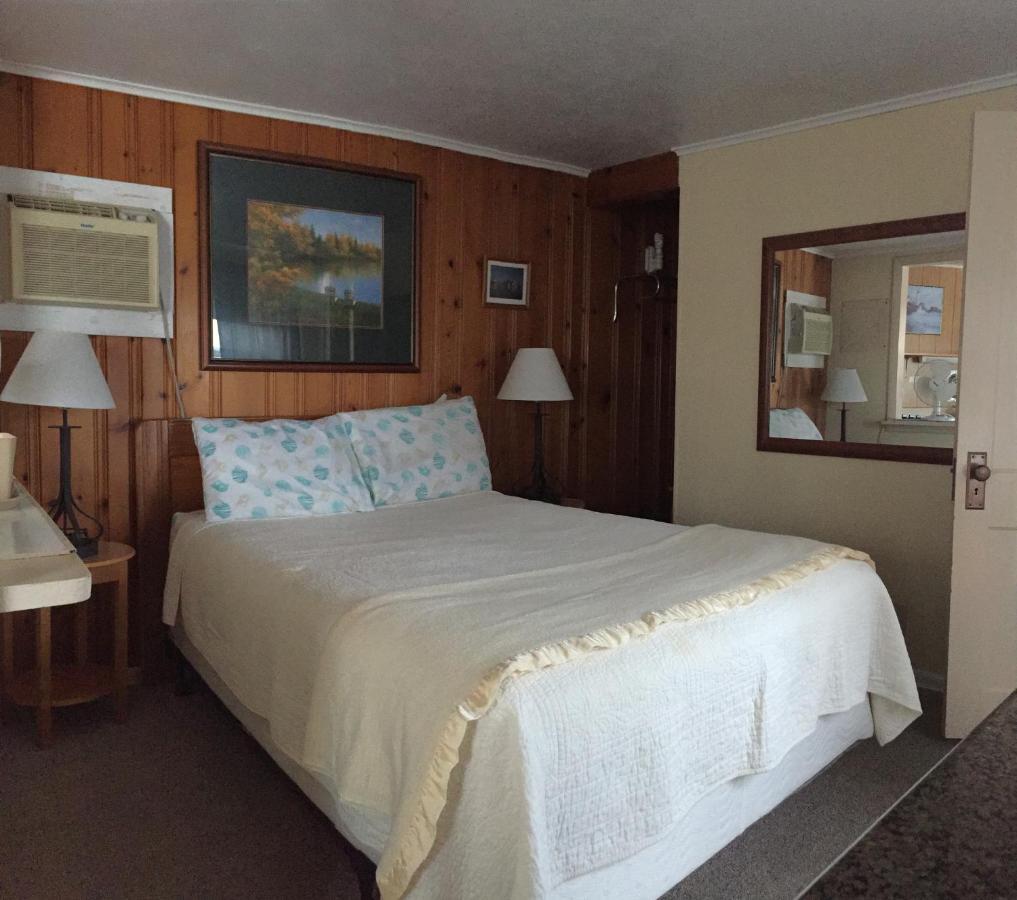 Hills Motel & Marina アレクサンドリア・ベイ エクステリア 写真