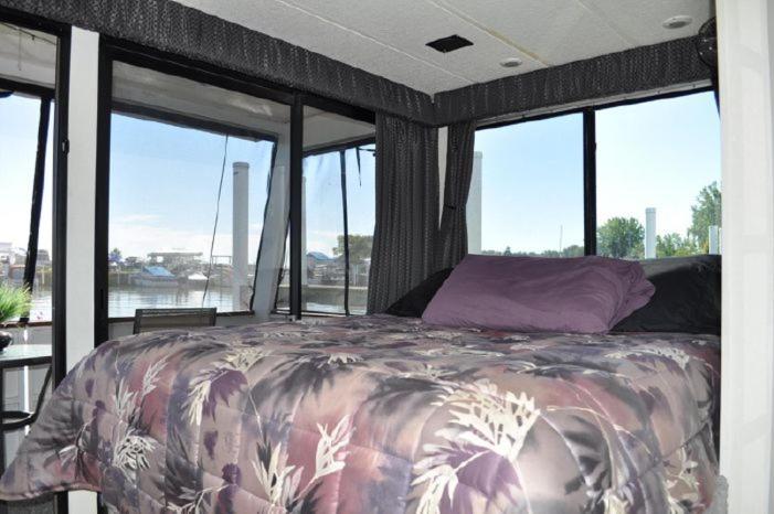 Hills Motel & Marina アレクサンドリア・ベイ エクステリア 写真