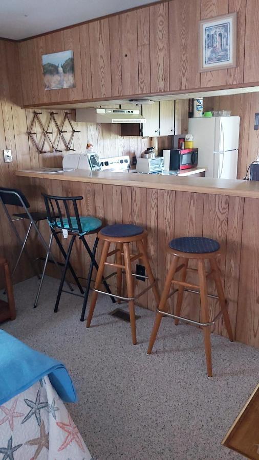 Hills Motel & Marina アレクサンドリア・ベイ エクステリア 写真